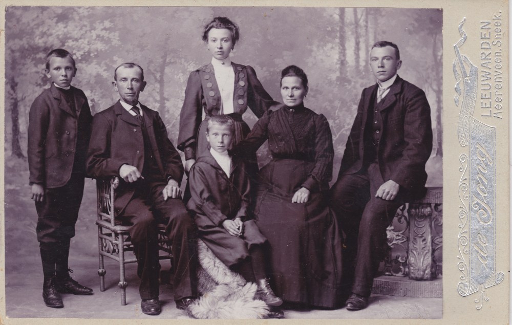 Familie Stienstra-de Vries ± 1910